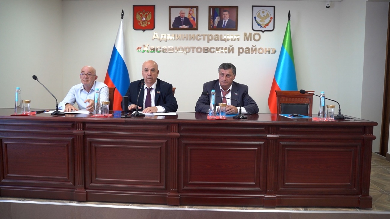 Депутаты Хасавюртовского района избрали Главу муниципального района.